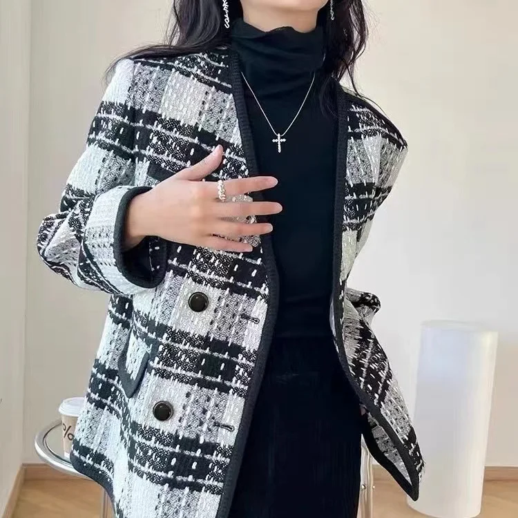 2023 spring and autumn new mid-length style small fragrant style high-end feeling non-collision thickened plaid jacket women