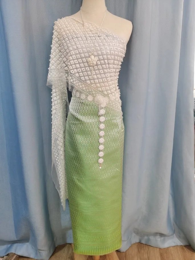 2025 abiti tradizionali tailandesi abito da viaggio vintage avvolto costumi sottili da festival multicolori per donne sud-est asiatiche tailandese