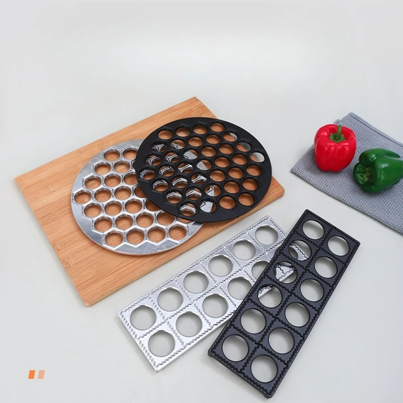 

2025 New Italian Dumpling Mold 12 Hole Dumpling Mold Aluminum Alloy Dumpling Grinding Tool Kitchen Small Tool