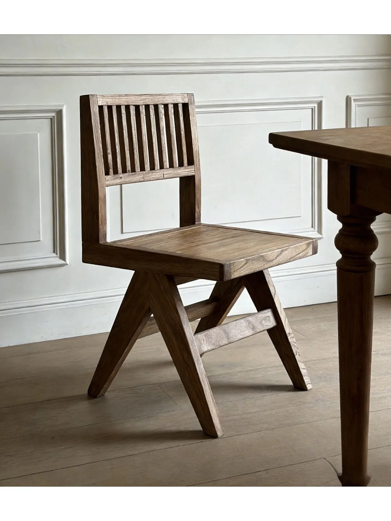 Chinese retro style solid wood dining chair simple log color backrest chair