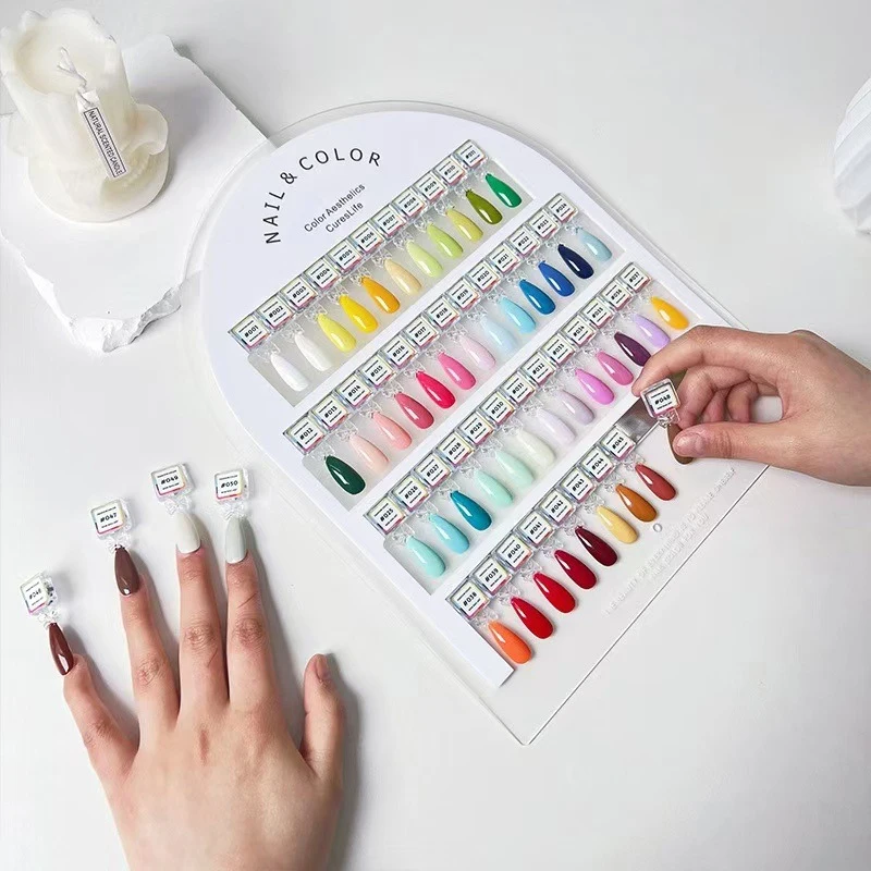 لوحة عرض ملونة للأظافر من الأكريليك الفاخر مكونة من 24 لونًا، بطاقة مقارنة بأطراف مغناطيسية مع ملصقات أرقام أداة مانيكير لصالونات التجميل