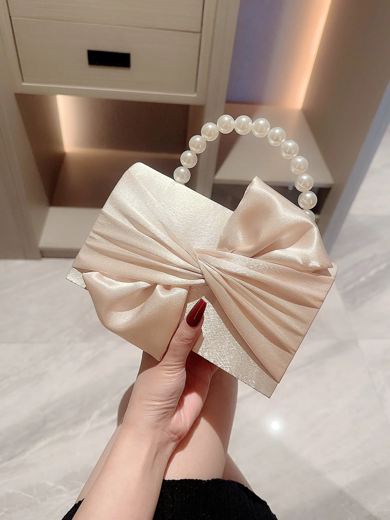 Lady Exquisite Flower Evening Bag white Wedding Bag Faux Pearl Handheld Banquet Bag Evening Bag Party Bag Prom Bag Dress Bag