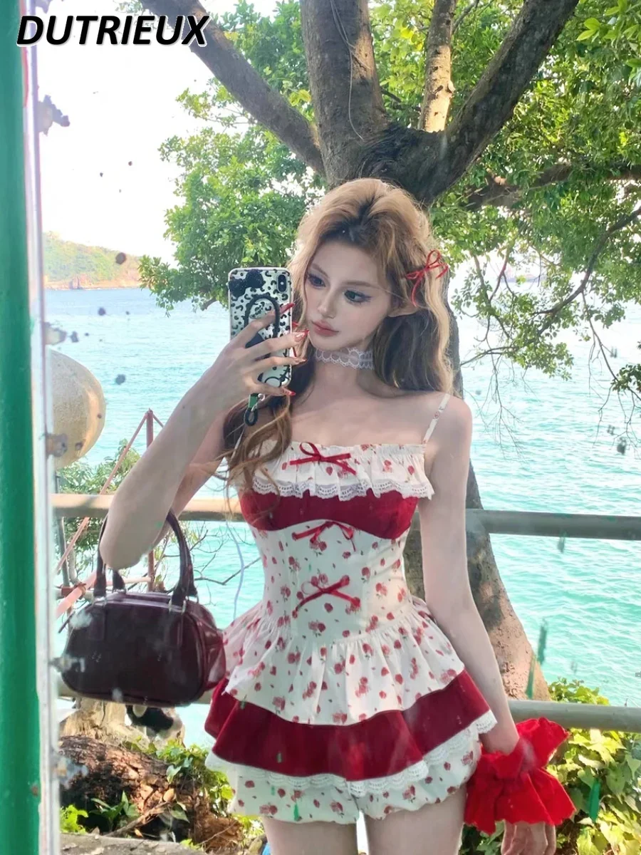 

Sweet and Cute Floral Splicing Lotus Leaf Edge Suspender Bow Top and Skirt Set 2025 New Summer Two-piece Sets for Women
