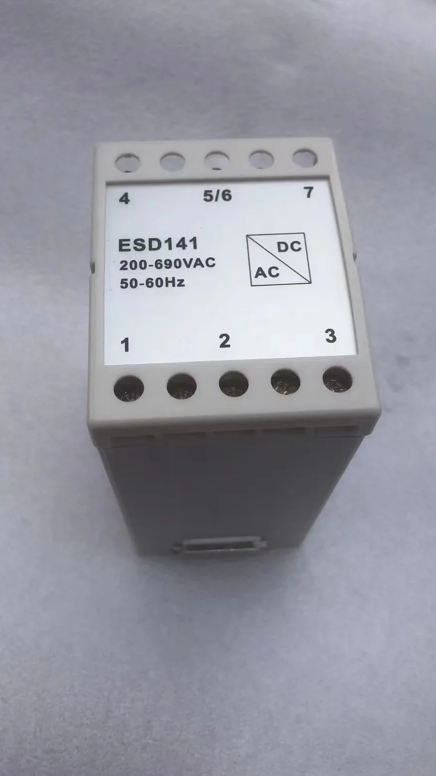 

ESD141/ESD138B/ESD138C/NM181NR4/REC12-690