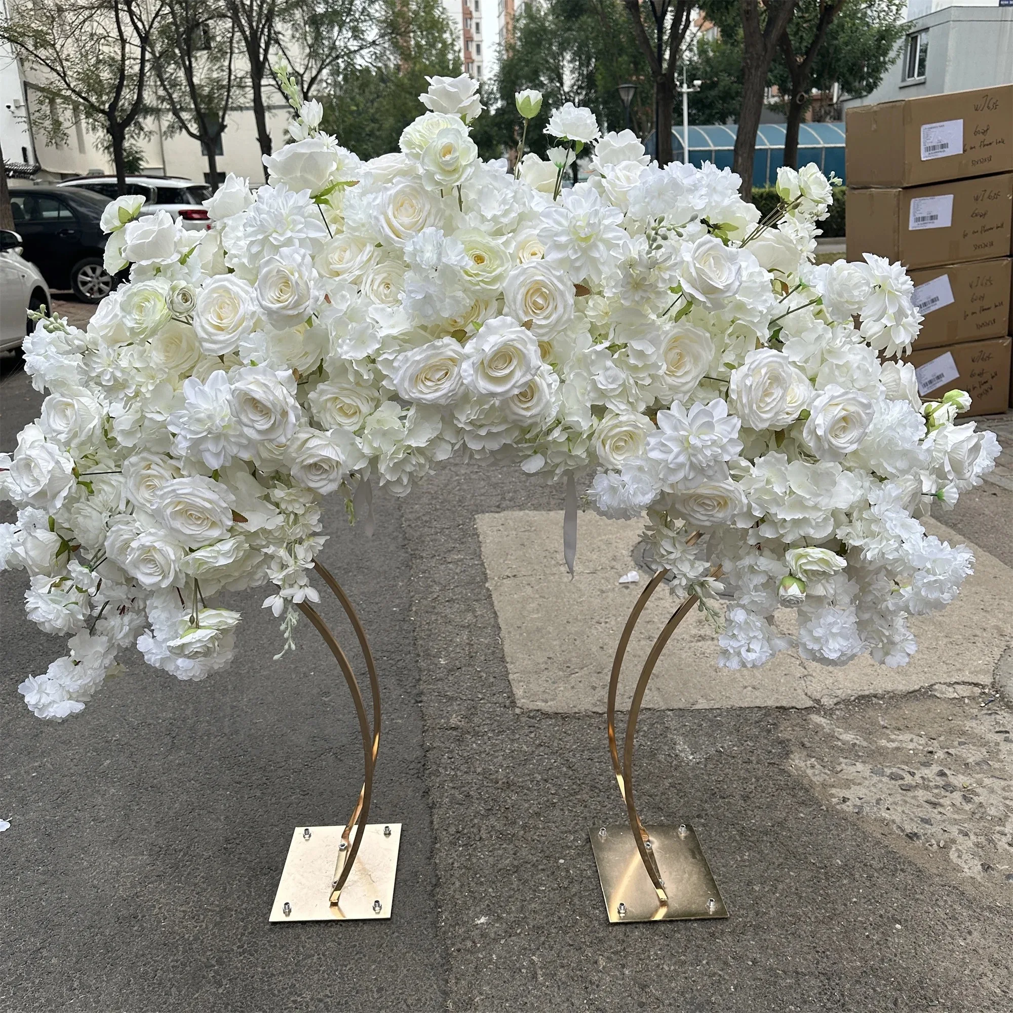 RC-2616 Gold Plated Arch Stand With White Floral Arrangement Wedding Table Centerpiece Decoration