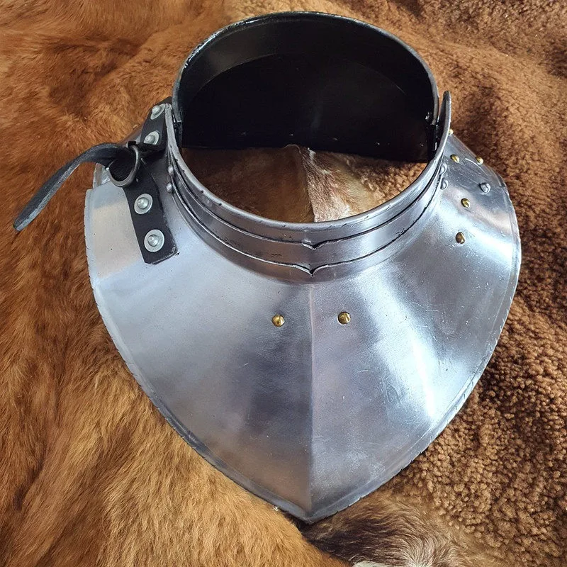 17th century European knight armor, throat protection, high-necked plate armor, articulated neck armor