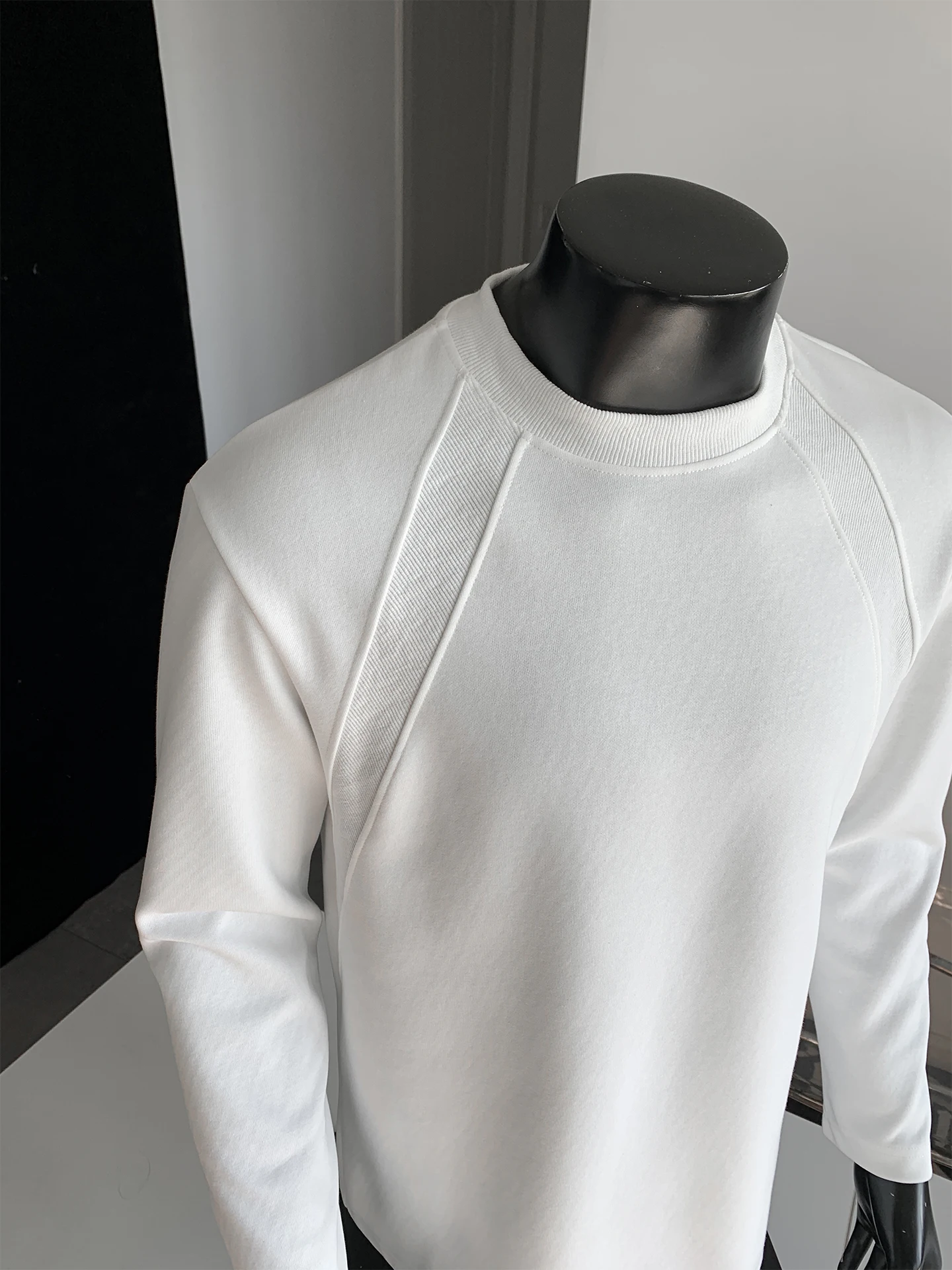 

Cleanfit Men's Long Sve T-irt Loose Fit Patchwork Base Layer Sweatirt Spring 2026 Comfortable Polyester Cotton Blend