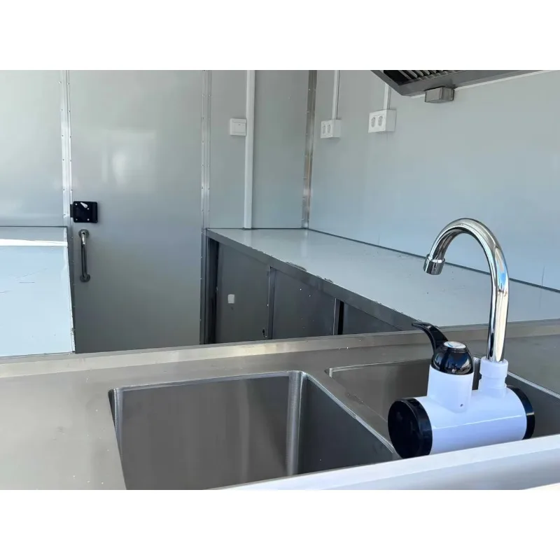 Australian Standard Street Fully Equipped Catering Fast BBQ Food Trailer Mobile Food Trucks for Sale