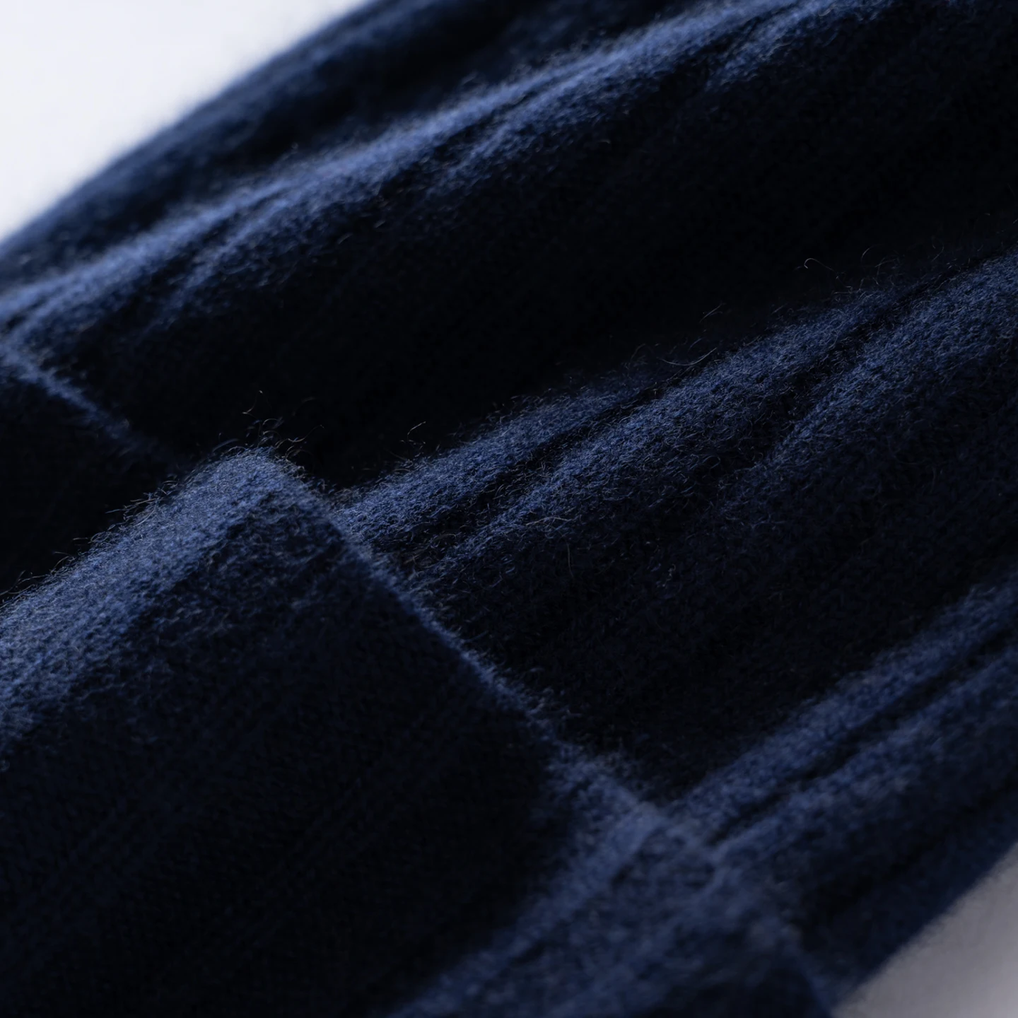 100 % hochwertige Kaschmirmütze für Damen/Herren, zweilagig, verdickt, warme Wintermütze, Outdoor-Skimütze, nahtlos gestrickte Beanie-Mütze für Unisex – Detail 32