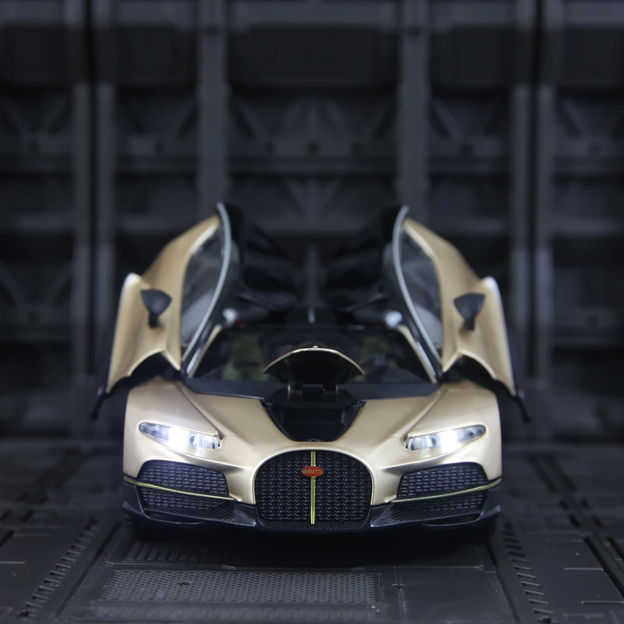 

1:24 Bugatti Tourbillon Alloy Car Model Doors Can Open, Steering, Shock Absorber, Power Back, Supercar rich details