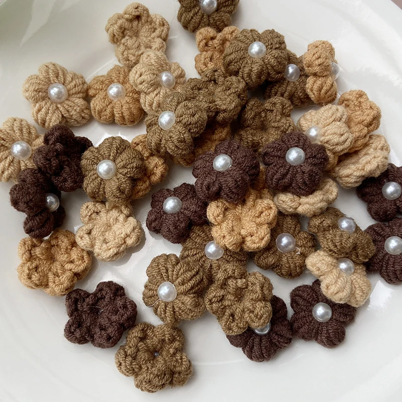 20PCS Crochet Handmade Yarn Knitting Coffee Colored Pearl Flower Hair Clip Clothing Accessories DIY 2CM كروشيه 갈고리꽃