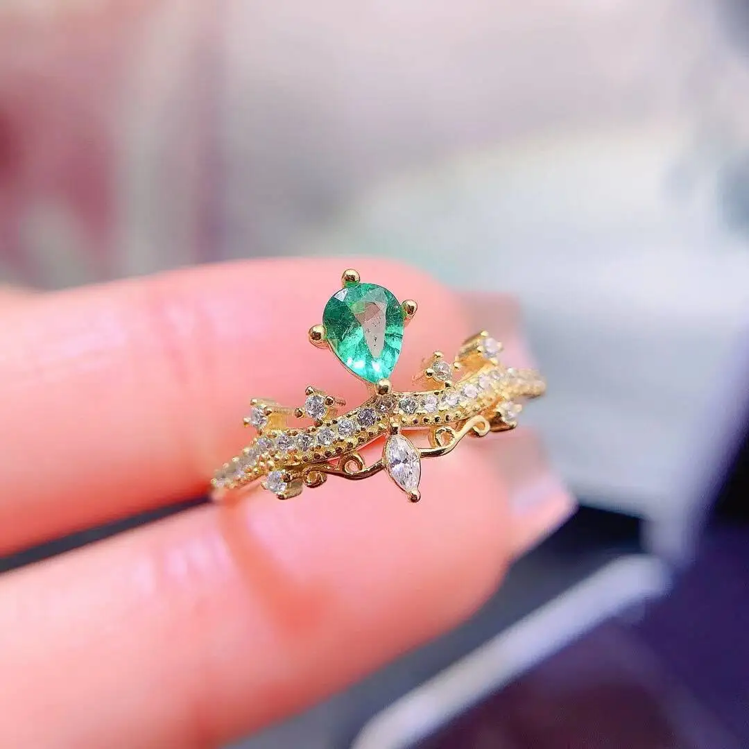 KJJEAXCMY New Jewelry Natural Women's Emerald Ring 925 silver inlay Colorful and splendid High clarity supports detection