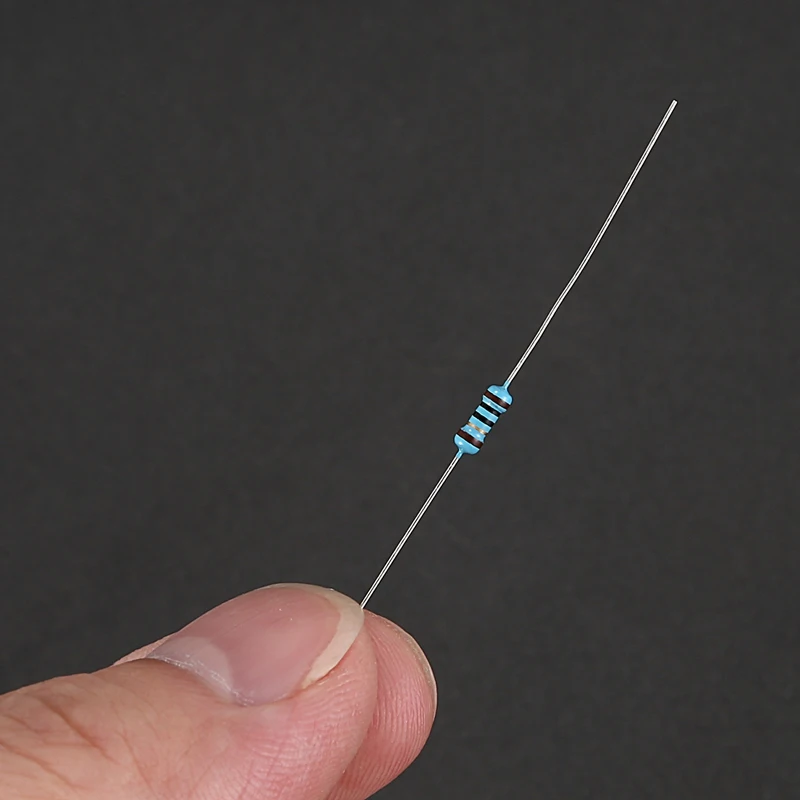 525 Pcs/Lot 17 Values 1% Resistor Kit 1/4 Power Carbon Film Resistor Assortment Kit