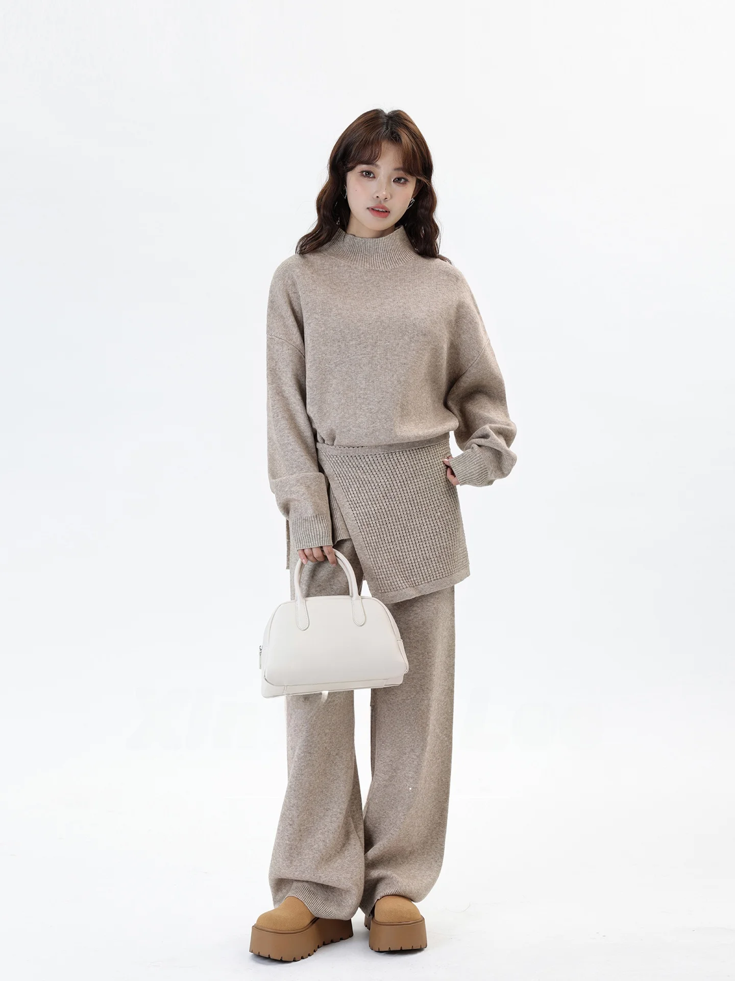 

Корейский вязаный свитер Gentle Wind Knot Slim с высоким воротником и мягкие повседневные длинные брюки – комплект из двух предметов для женщин.