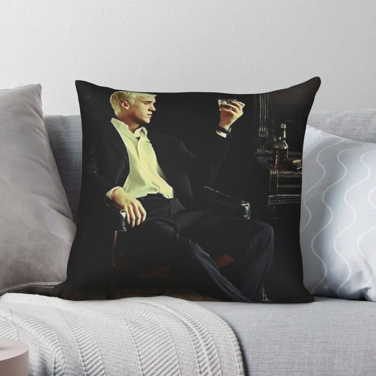 Tom Felton Pillowcase Polyester Linen Velvet Pattern Zip Decor Pillow Case Bed Cushion Case