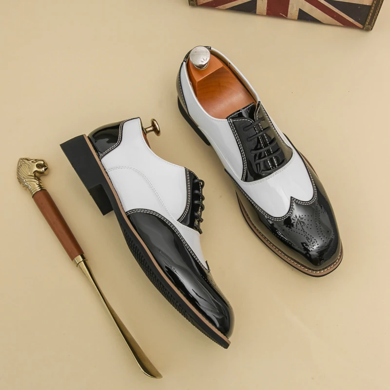 

Classic Men Brogue Leather Shoes British Casual Lace-up Business Office Shoes American-style Banquet Shoes Sizes 39-46 Men Shoes