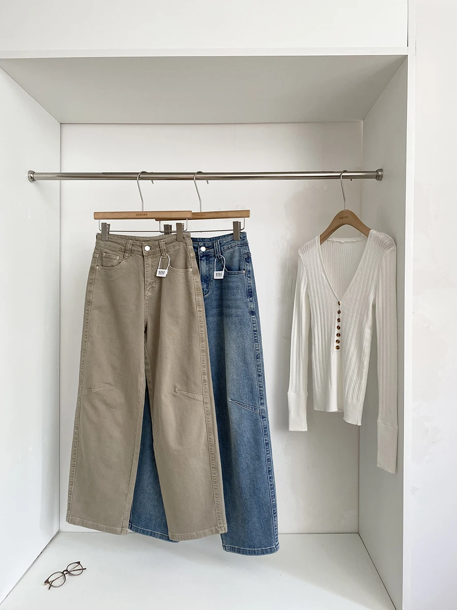 

Весна 2026: Американские ретро-джинсы с высокой талией и широкими штанинами, женские, свободного кроя, стройнящие, в городском стиле, из полиэфирного волокна, на пуговицах