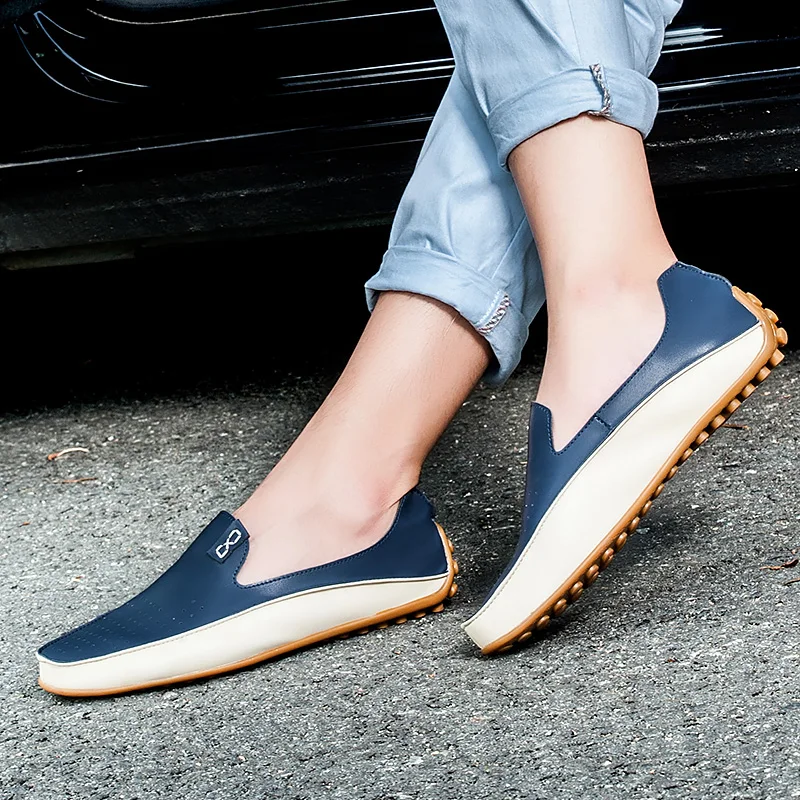 Summer Blue Low Flat Shoes Loafers Men Ultra-light Classic Driving Shoes Male Size 47 Soft Leather Boat Shoes Men\'s Casual Shoes