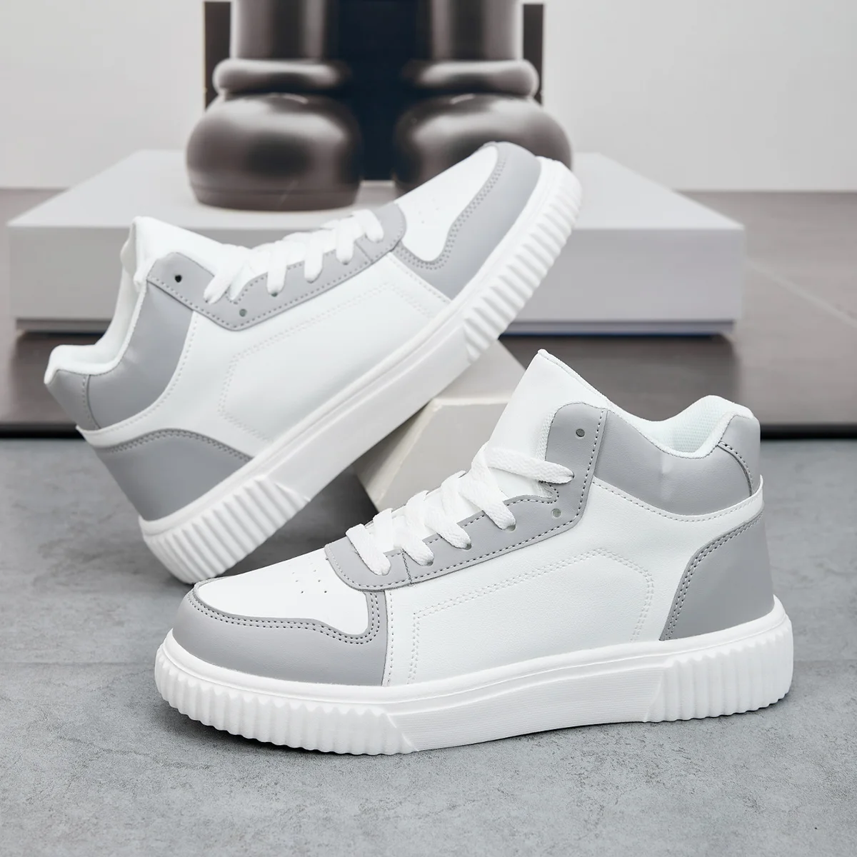 Unisex High-Top Pure White Sneakers, Waterproof, Everyday Couple's White Shoes, Basic Casual Sports Sneakers for Students, Teenagers