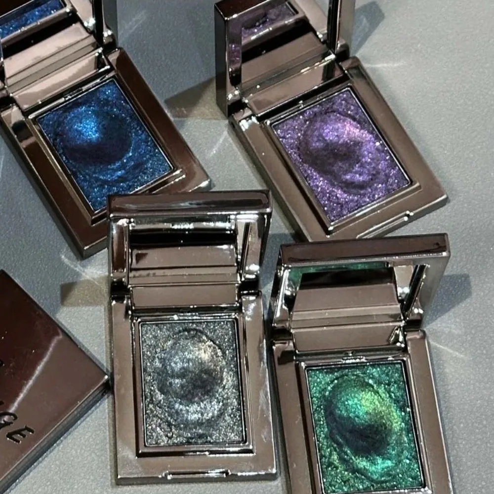 Nuova ombretto blu glitterato di patate Viola Verde metallizzato Evidenzia ombretto Trucco occhi monocromatico a lunga durata Cosmetico da donna