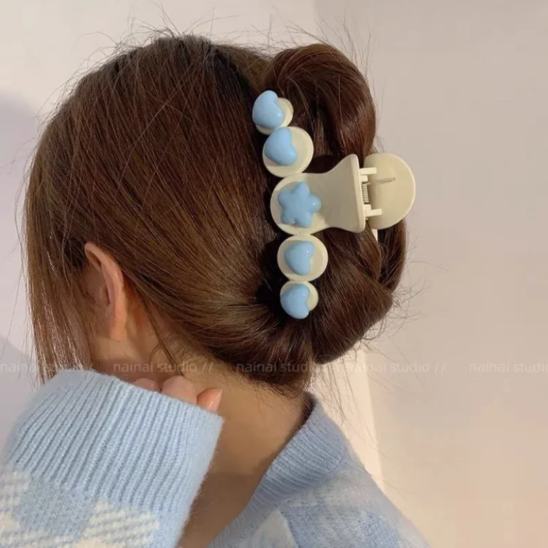 Korean Pink Star Hair Claw Hairpin Cute Blue Heart Shaped Shark Clip Spring/Summer 2023 New Girl Hair Accessories for Women