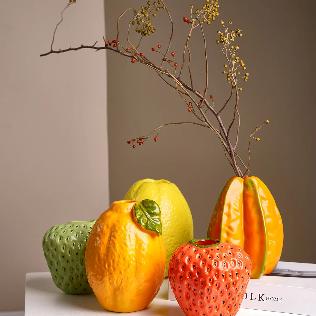Simulation Fruit Vase 2026 New Household Creative Restaurant Desktop Ornament Exquisite Simple Good-looking Resin Flower Vase