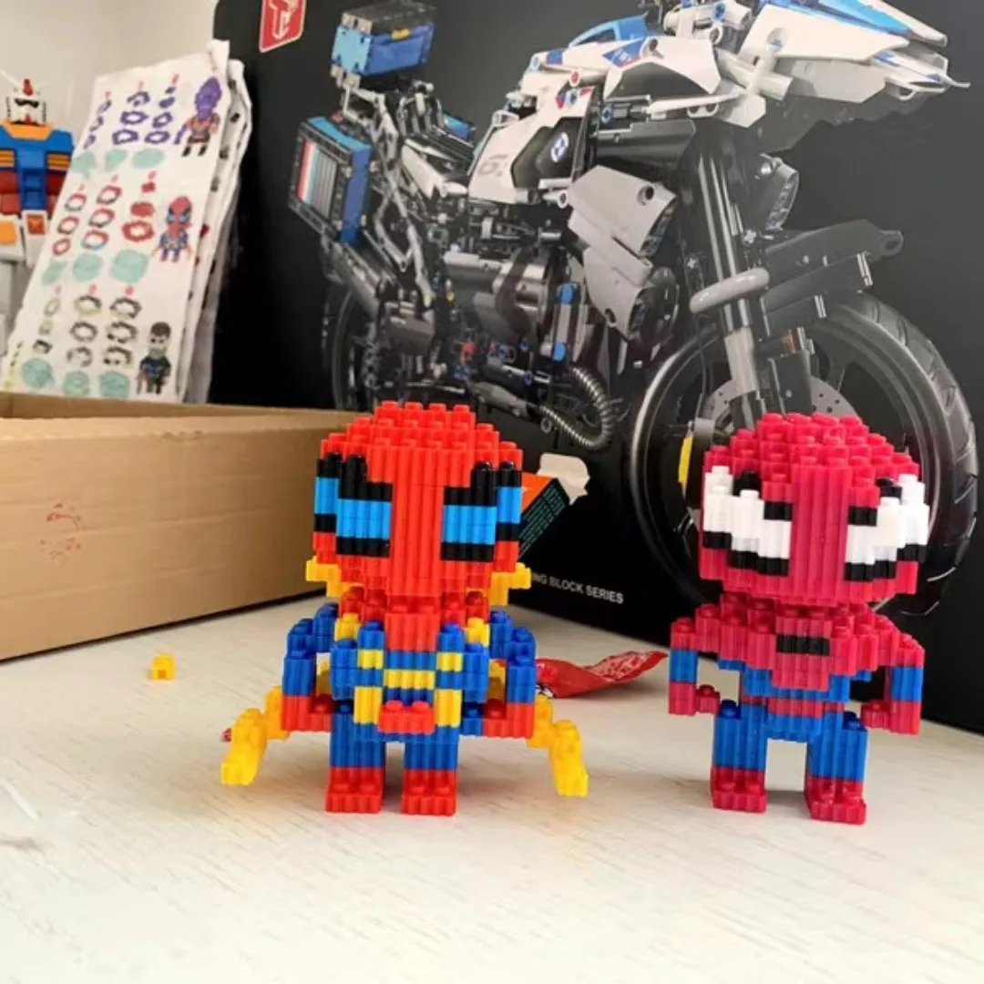 Disney Building Blocks Avengers Micro Diamond Small Particles Assembled Building Blocks Iron Man Spider Toy DIY Building Blocks