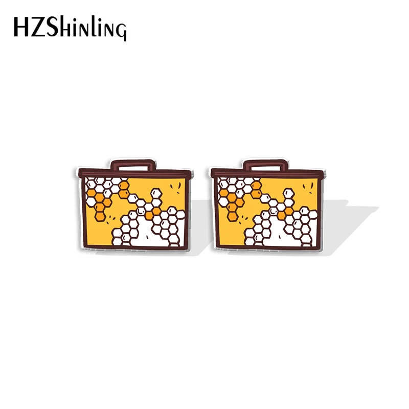 2023 New Sweet Honey Bee Stud Earring Honeycomb Acrylic Resin Earrings Epoxy Handmade Jewelry Gifts Friends