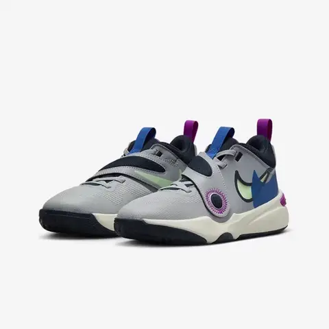 Nike Tam Boy Kauçuk Dış Taban Darbe Emici Güçlü Destek Kadın Pratik Basketbol Ayakkabıları Yeni Velcro Tasarım Aşınmaya Dayanıklı Hafif Orta Boy Basketbol Ayakkabıları Team Hustle D11 Karışık Renkli Dikişli Dış Mekan Günlük Basketbol Ayakkabıları İç ve Dış Mekan Evrensel Model Önerilen Fn5005-001