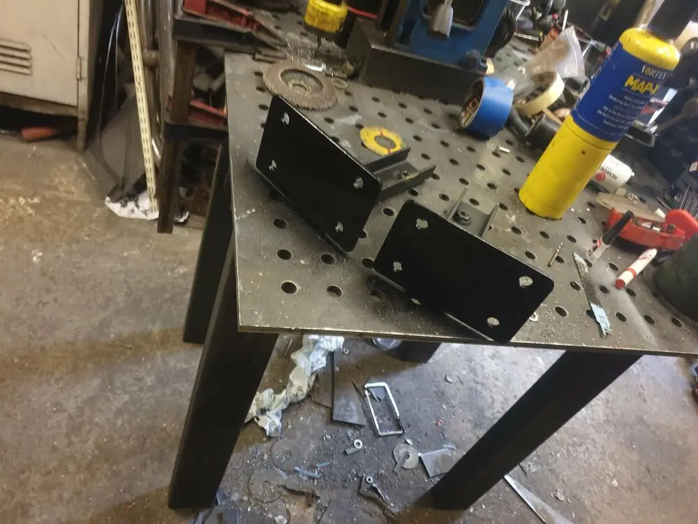 

Jeep xj rear bumper reinforcement brackets