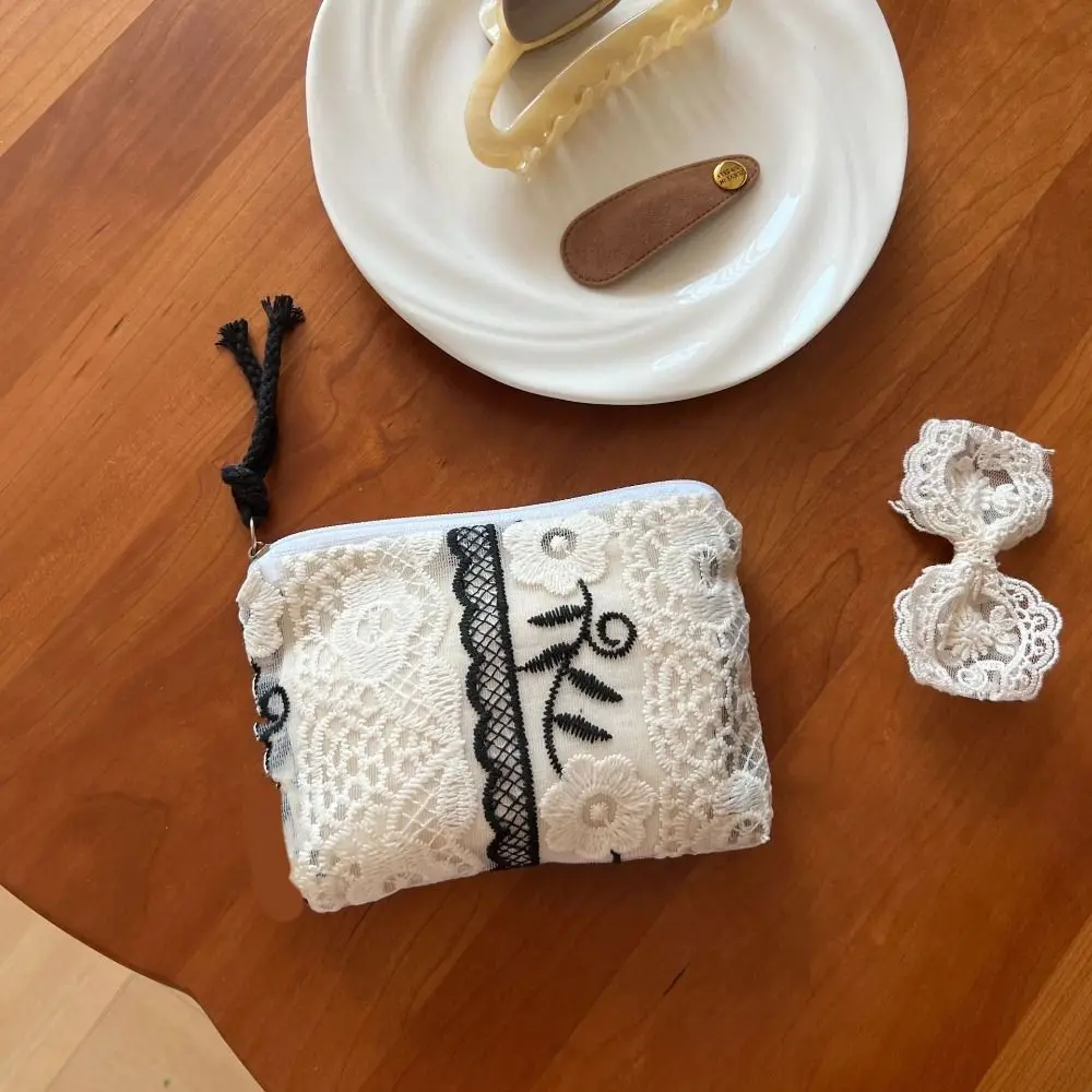 Organza Lace Embroidered Storage Bag Cute Flower Small Makeup Bag Embroidery Hand-Held Zipper Cosmetic Bag Cosmetics Bag