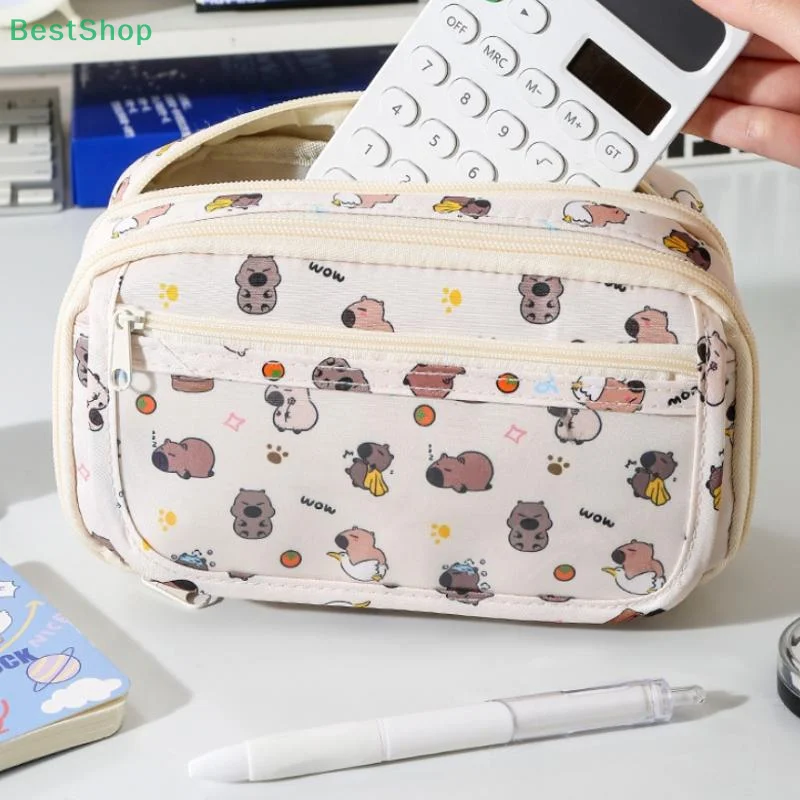 Bolsa para bolígrafos Capibala de gran capacidad, bolsa de almacenamiento de papelería, estuche para lápices de dibujos animados Kapibara de alta calidad con tapa abatible, 1 Uds.