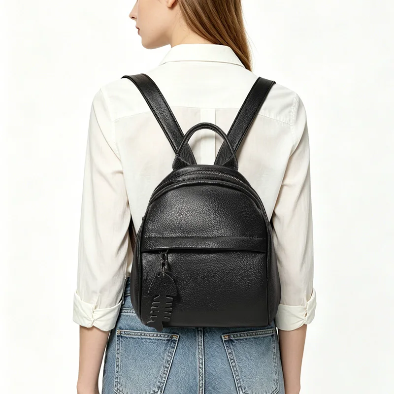 Minimalist Style Women's Top Layer Cowhide Backpack New 2026 Large Capacity Versatile Genuine Leather Travel Lightweight