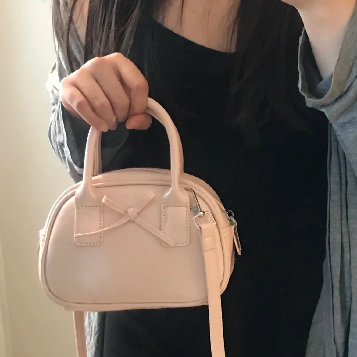 

Versatile Faionable Korean Sle Ladies Crossbody Bag Casual Handbag Small Square Bag Single oulder Bag for Teens