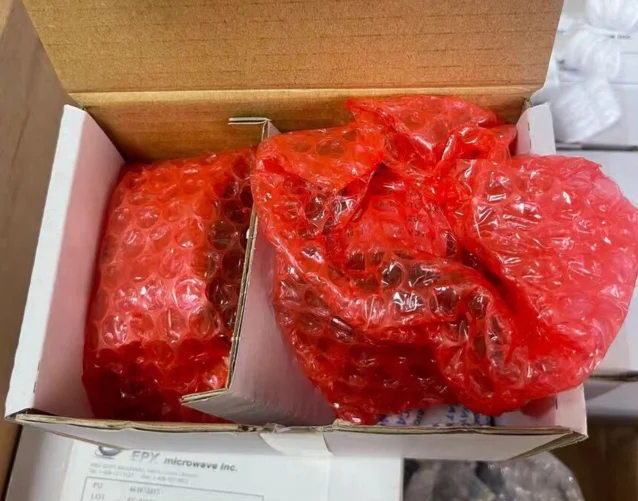 SP4T-0A-18A-TC002 Радиочастотный коаксиальный переключатель, управляемый напряжением (электронное управление) Однополюсный четырехпозиционный коаксиальный переключатель