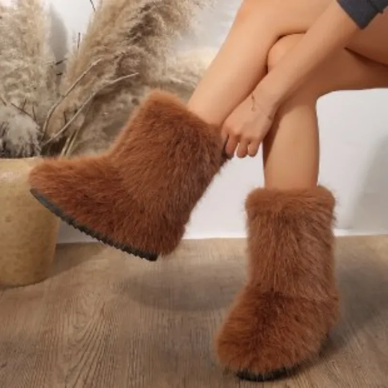 Women\'s Winter Snow Boots Outdoor Luxury Furry Faux Fox Fur Boots Woman Plush Warm Platform Shoes New Fashion Bottes Big Size