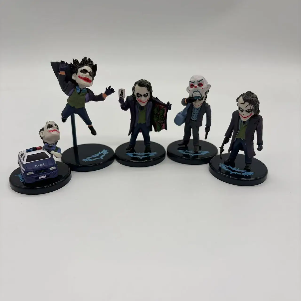 

5pcs/set The Dark Knight Joker PVC Action Figure Collectible Model Toy 6~10cm
