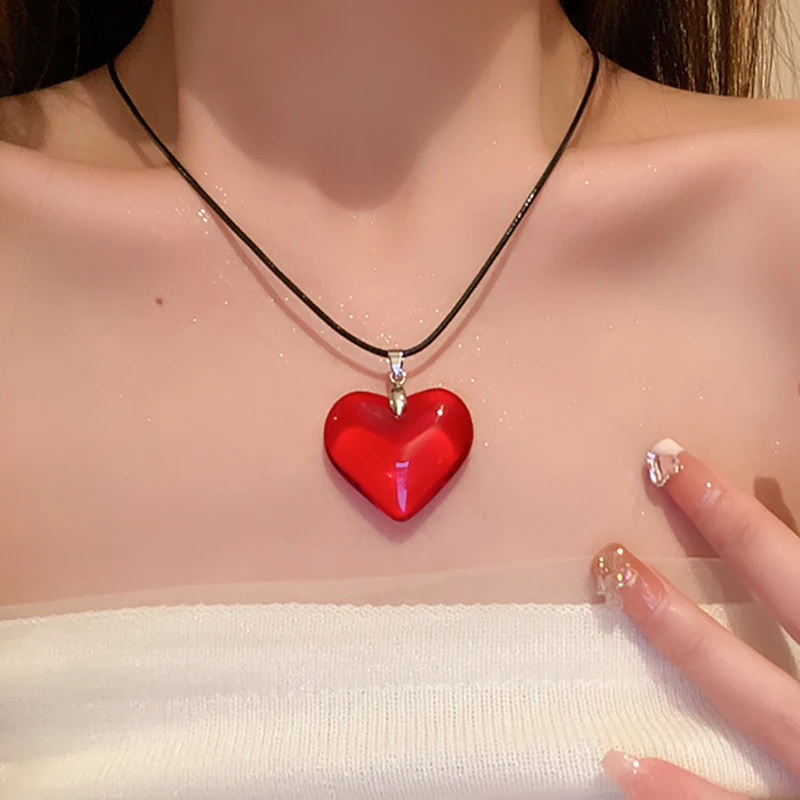 Colorful Big Heart Shape Pendant Necklace Simple Transparent Glass Puffy Love Heart Beaded Clavicle Chain Necklace BigLove Heart