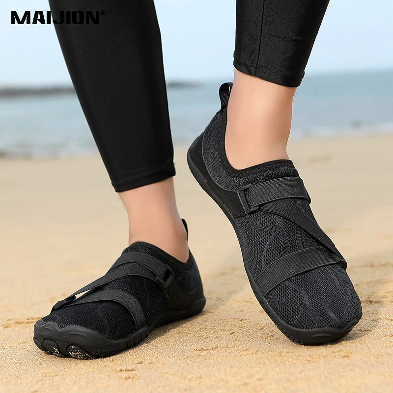 Quick Drying Beach Walking Aqua Shoes Men's Breathable Light Water Sports Shoes Women's Wading Sneakers for Surfing Fishing