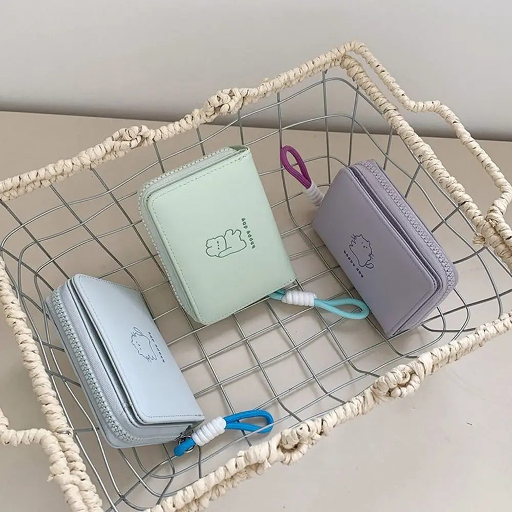 Cartera portátil Kawaii para mujer, tarjetero plegable con dibujos de oso, conejo, gato, estudiante, monedero corto de cuero Pu, tarjetero