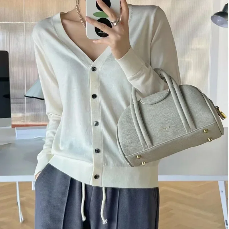 

2024 Fashion Bowling Women’s Bag Niche Design Genuine Leather Boston Bag Hand-Ball Crossbody Shoulder Bag