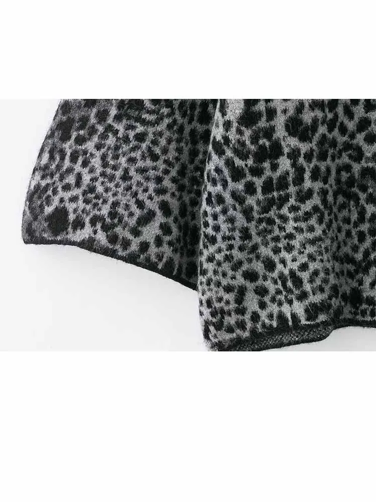 

HH Woman Early Spring Fashion Chic Wide Sleeves Half Turtleneck Leopard Print Short Knitted Pullover Female Loose Knitted Tops
