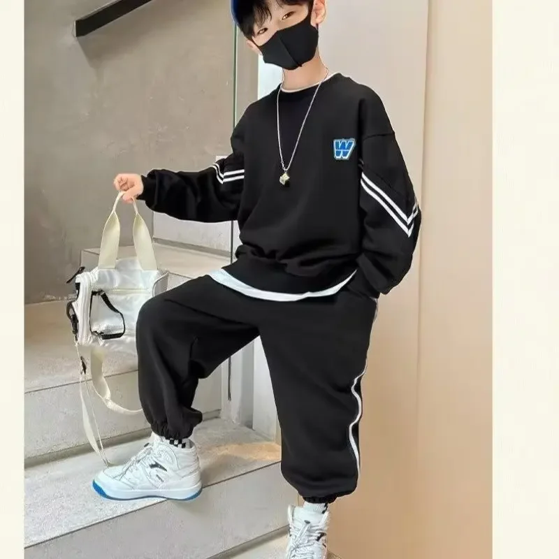 

Новинка 2023 года, весенний спортивный костюм для мальчиков, крутая осенняя одежда, комплект из 2 предметов, повседневная мужская одежда для больших детей, модная детская одежда