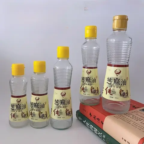 새로운 향유병 새로운 향유병 빈병 유리 뚜껑이 있는 향유병 새 향유병 빈 유리 뚜껑이 있는 향유병 향유병