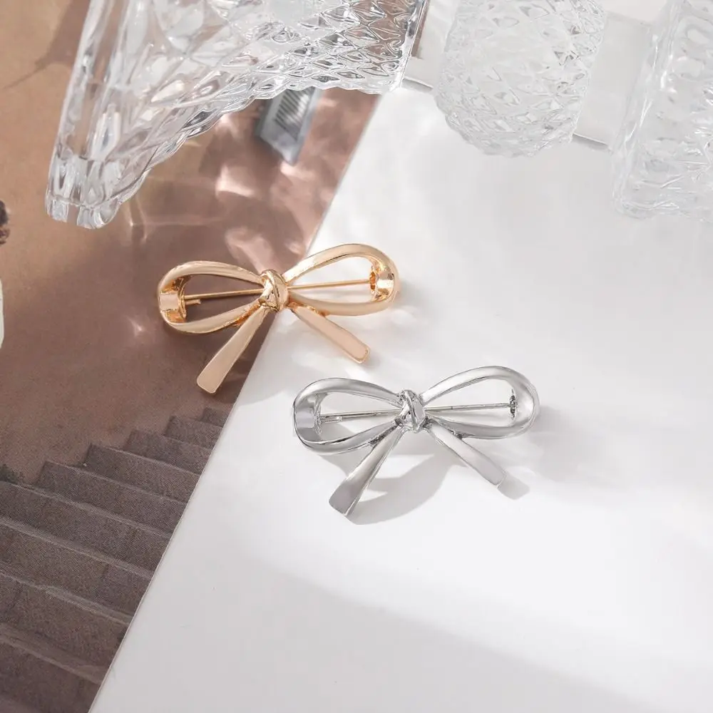 Balletcore Bowknot Brooch Alloy Jewelry Accessories Hollow Metal Brooch Bag Buckle Korean Style Anti-Exposure Brooch Daily