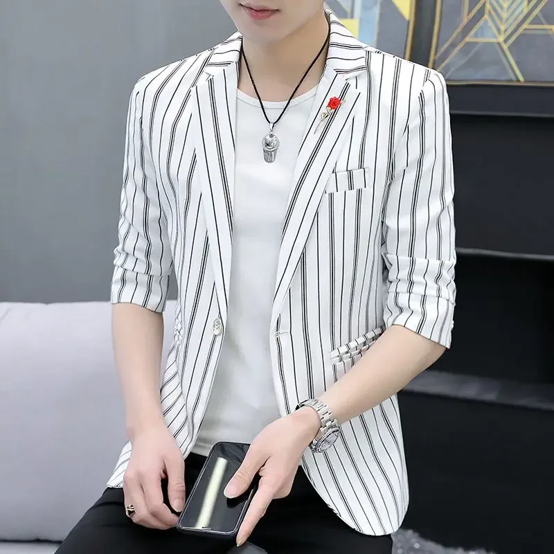 Boutique Fashionable and Comfortable All-match Medium-sleeve Striped Small Suit Youth Handsome Three-quarter Sleeve Suit Jacket