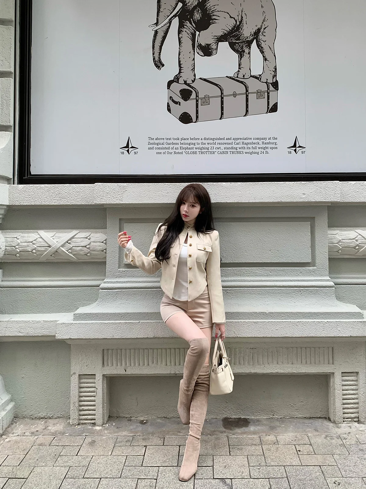 

Liuu Women's Stand Collar Thin Outerwear V-Notch Hem Waist Cinched Autumn Jaet Commute Sle Polyester Fiber Ladies