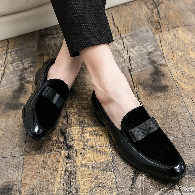 New Luxury Fashion Decoration Suede Driving Shoes Men Casual Loafers Business Formal Dress Dress Groom  Footwear Zapatos Hombre