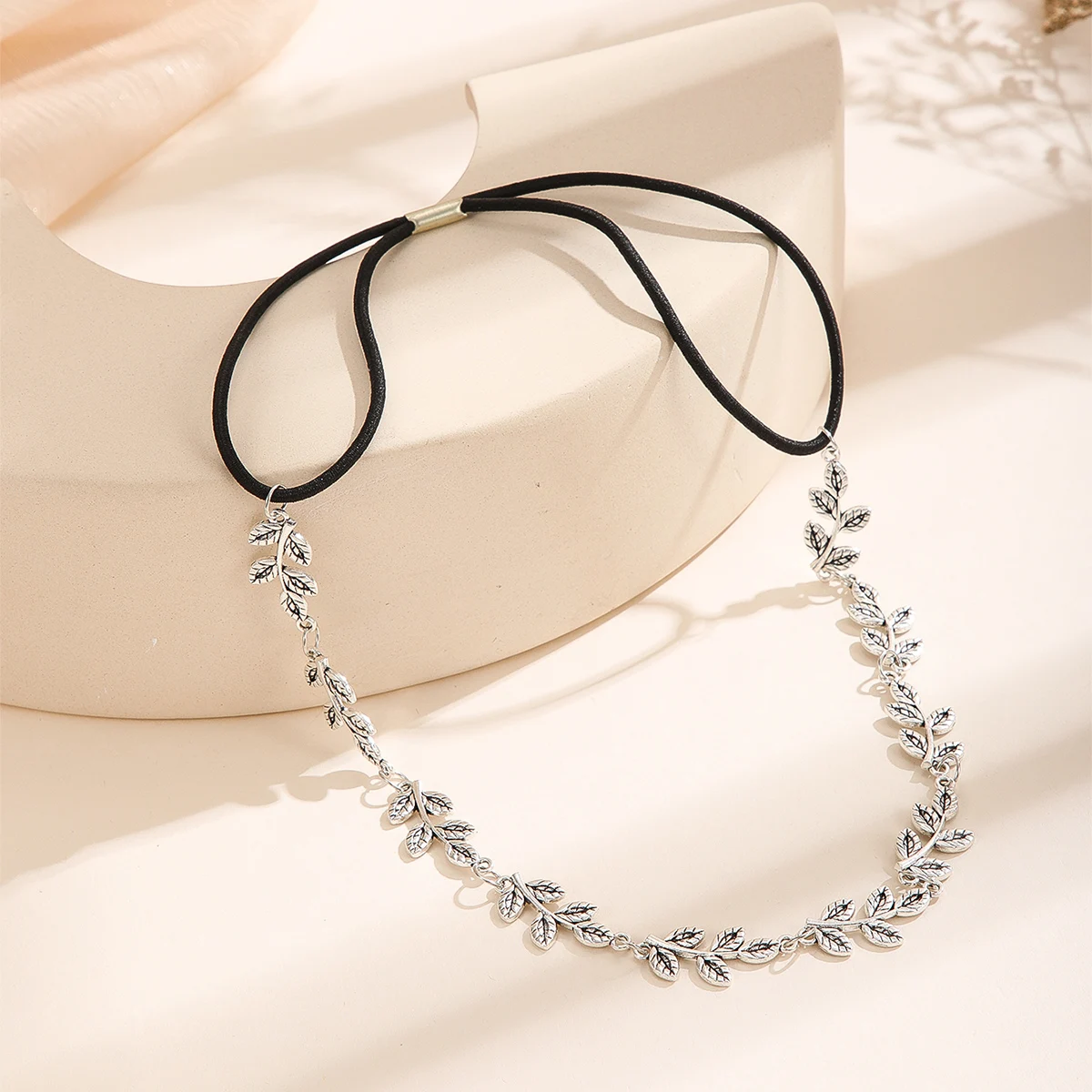 1Pcs Alloy Leaf Elastic Hair Chain