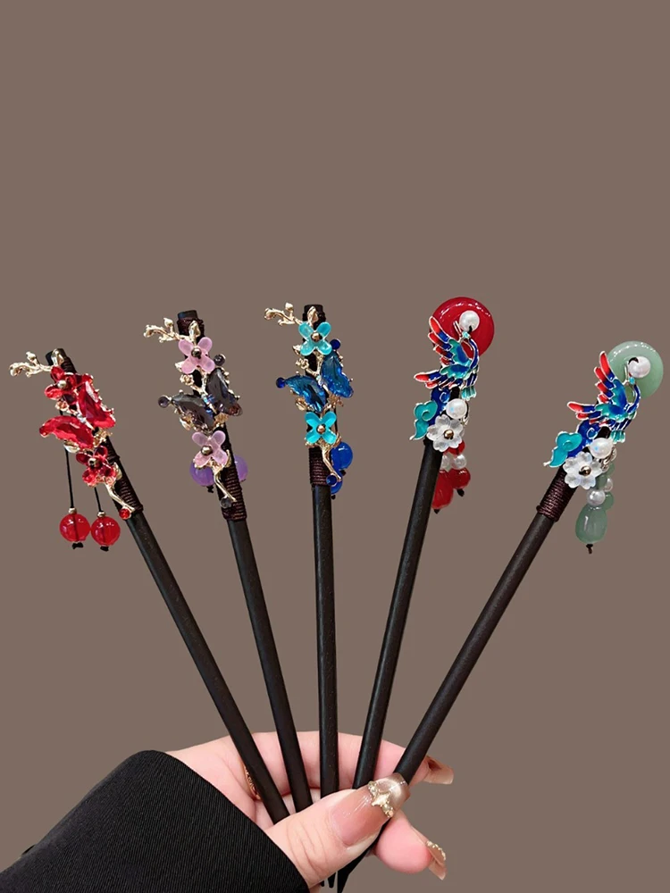 1pc Exquisite Fashion Vibrant Chinese Hair Sticks Assorted Oriental Designs with Colorful Accents Delicate Hanfu Accessories